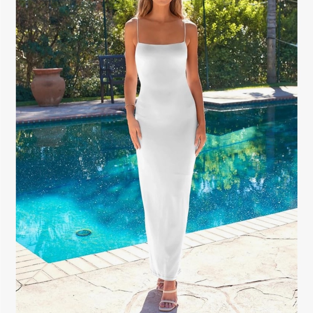 White bodycon dress